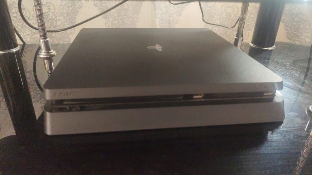 Плейстейшн 4 ps4
