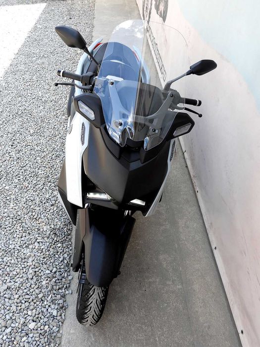 Scuter Yamaha XMAX 300 Tech Max+ 2025 | Rate | Leasing