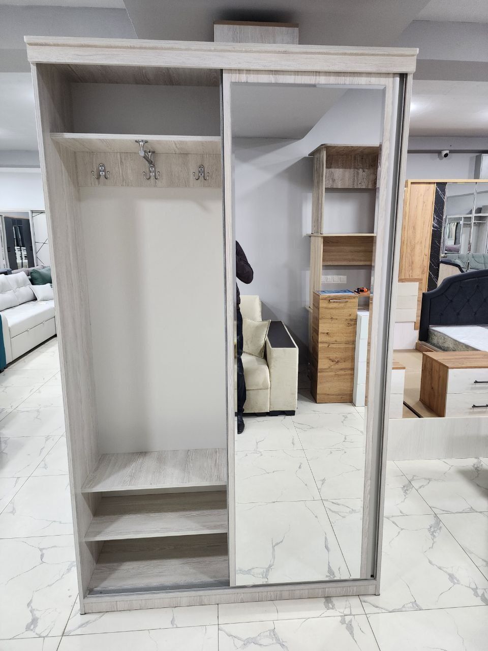 Шкаф для прихожей в рассрочку от Comfort Mebel!