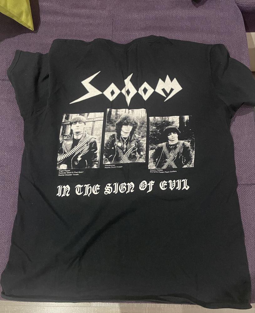 Метъл Тениски на Sepultura и Sodom