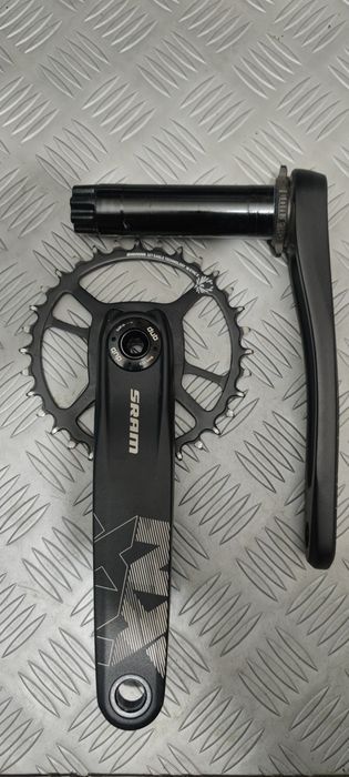 Курбели Sram NX EAGLE DUB 32T черен