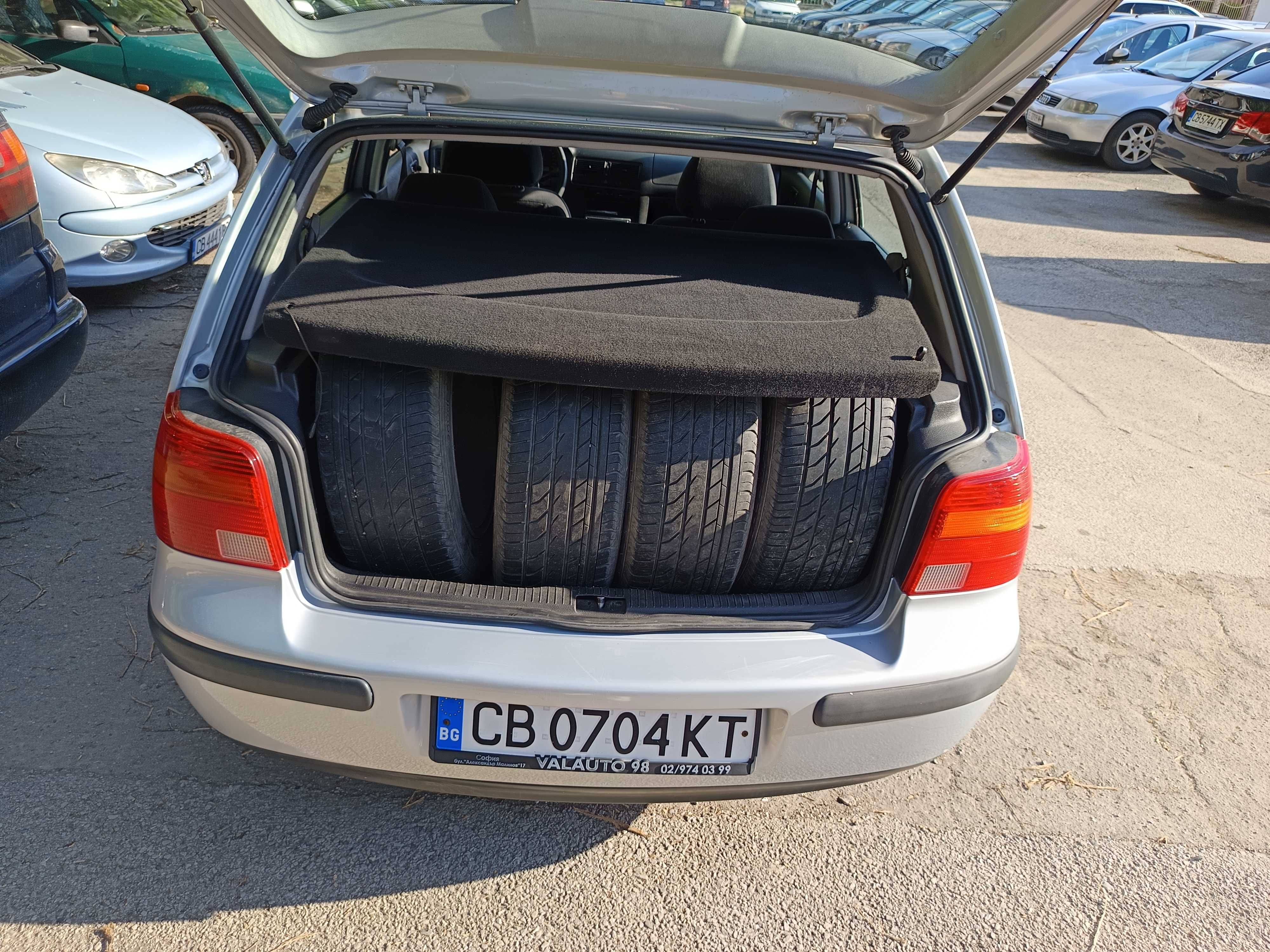 Продавам WV Golf IV Уникат!!!
