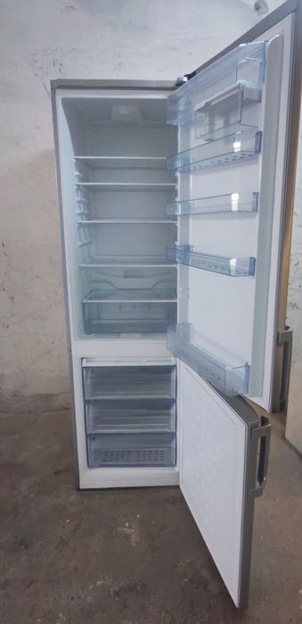 Combina frigorifica Beko