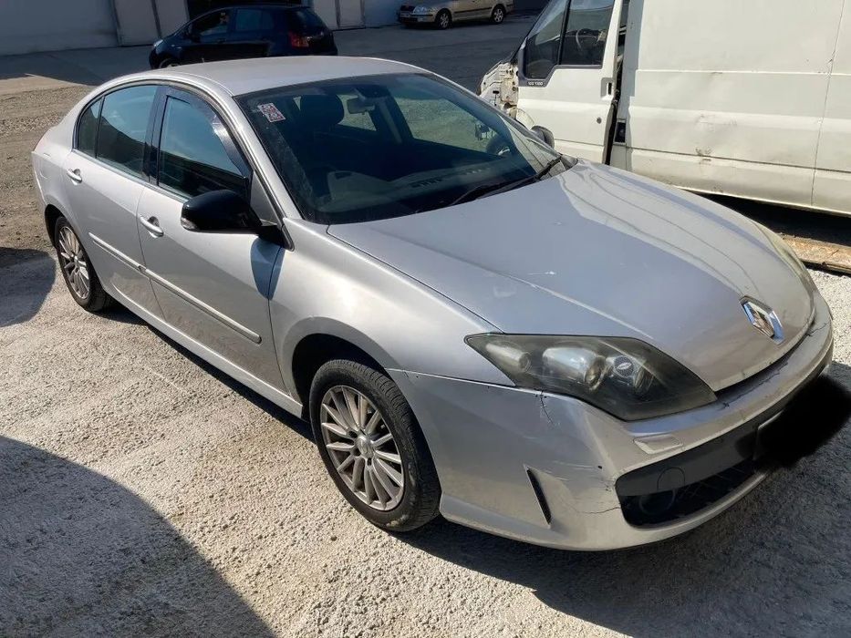 Dezmembrez Renault Laguna 3 1.5 DCI K9K-782 110CP 2010 Euro 5