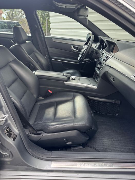 Mercedes Benz E220 cutie automata de vanzare in RATE FIXE FARA AVANS