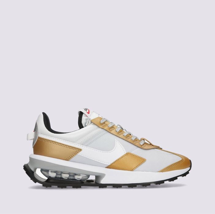 NIKE Air Max Pre-Day SE