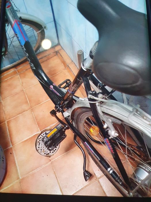 Bicicleta kalkof roti pe 28 cadru aluminiu