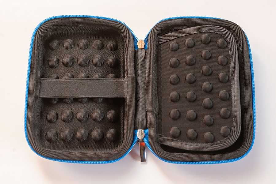 Калъф за HDD 2.5" и място за аксесоари