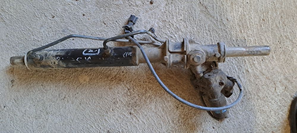 Продам рулевую рейку Субару Легаси Ланкастер 2,5 1998г.