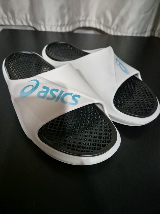 Papuci Asics nr 40-43.5