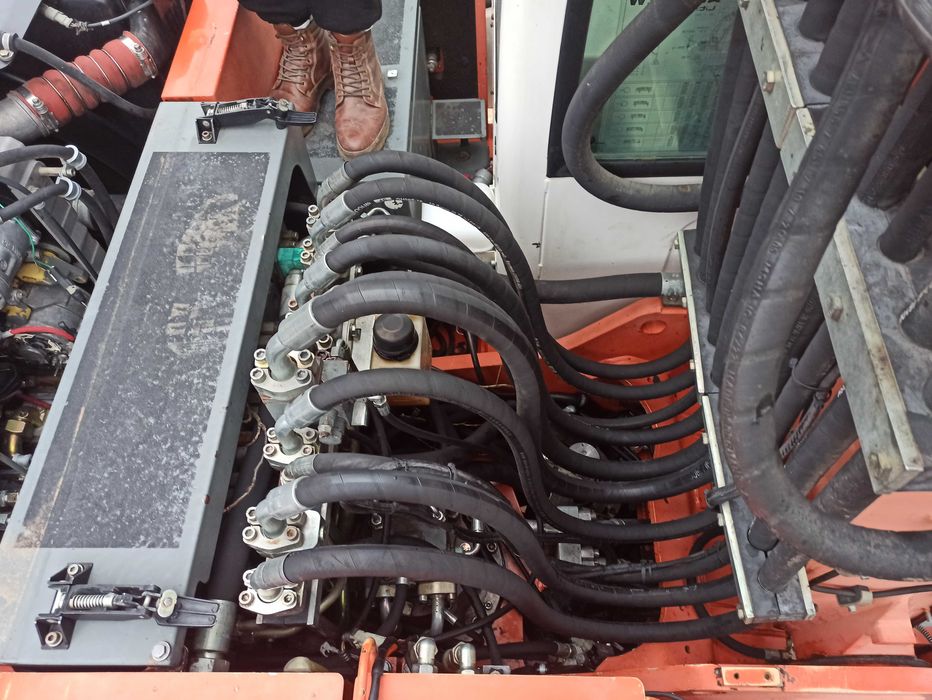 Excavator Liebherr A 900C