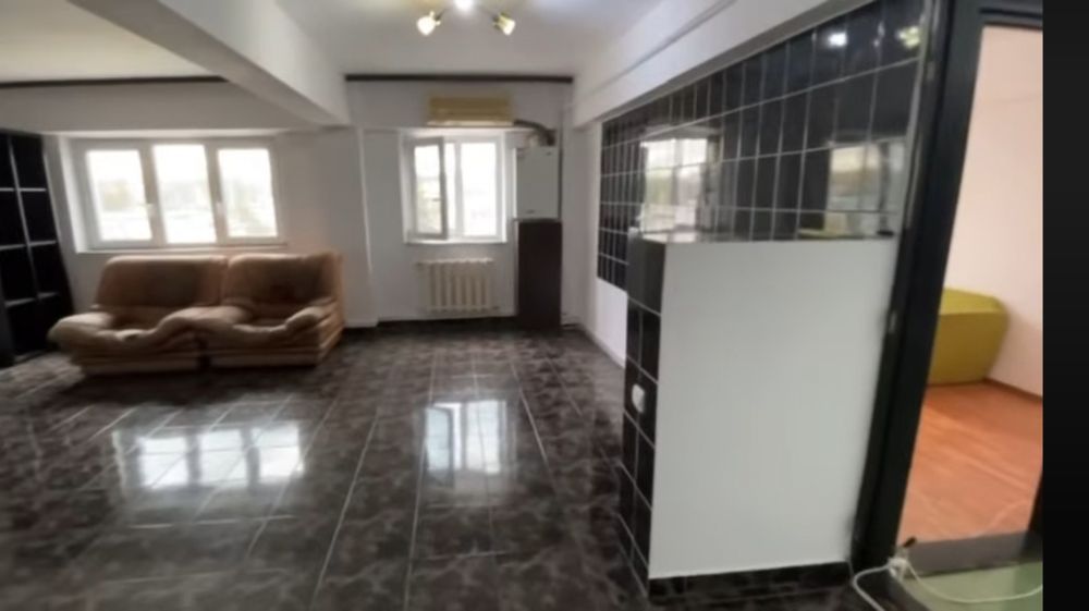 Botosani Stadion  3 camere 65000 euro