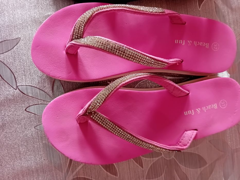 Сандали и джапанки