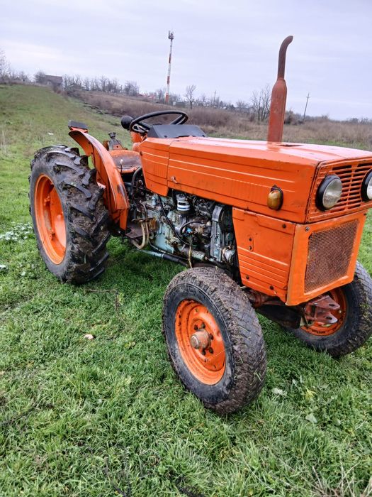 Tractor UTB 445 de vânzare !