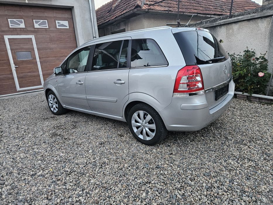 Opel zafira 2012 special 1.9 cdti 7 locuri euro 5