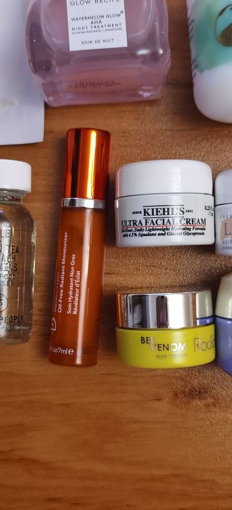 Козметика за лице Shiseido, Sisley, La mer, Glow recipe, Kiehl's