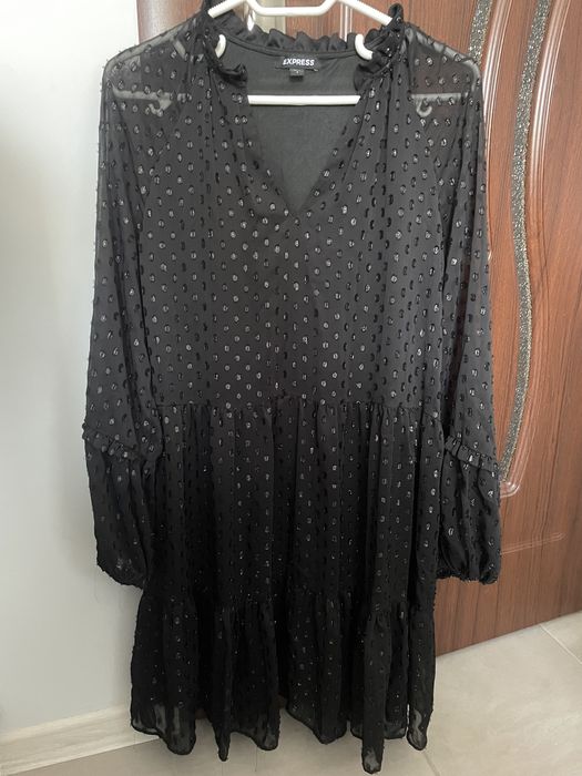 Черна Рокля