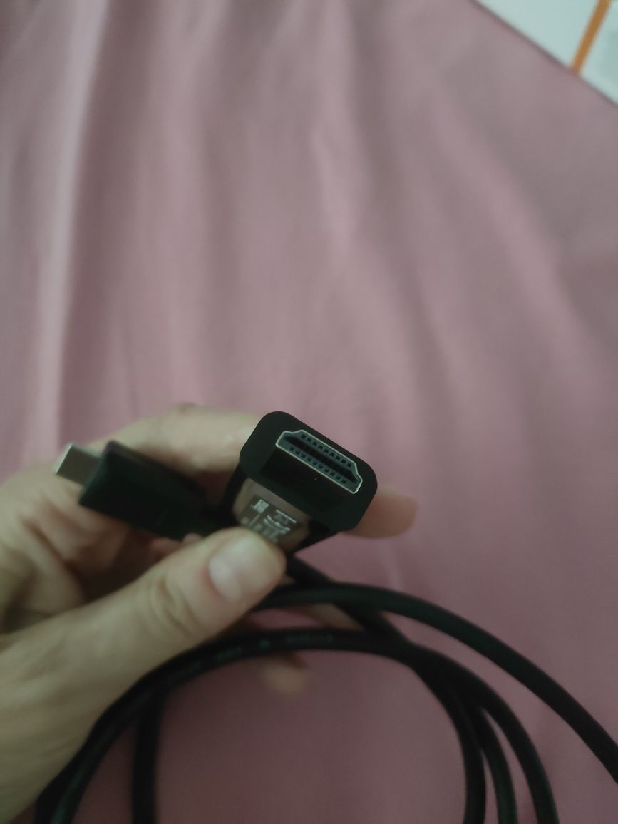 HDMI USB-C кабел