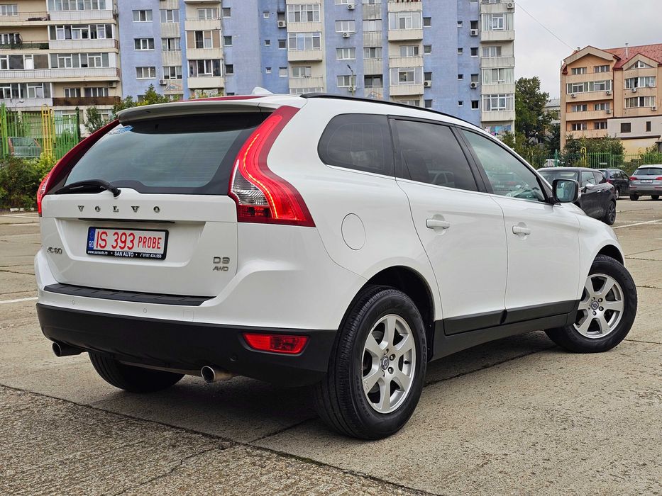 Volvo XC60 4x4 2011 2.4 D4 163 CP euro 5 automata / RATE fara avans