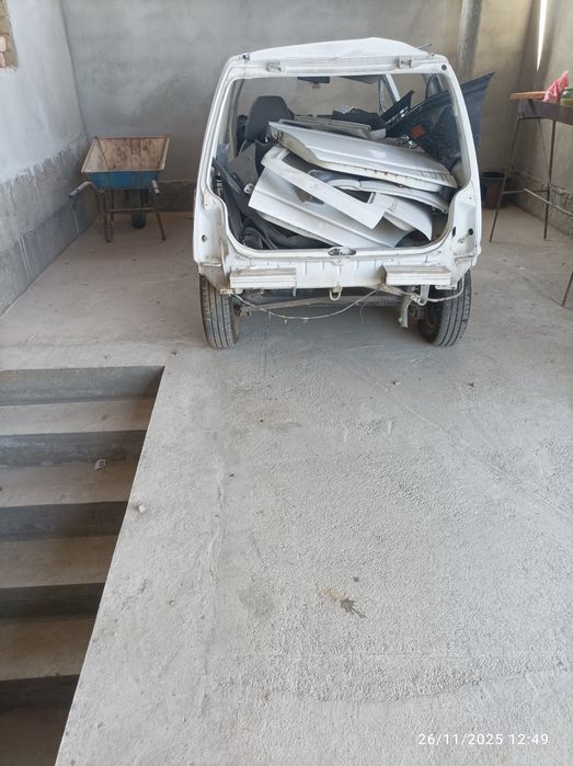 Тико шу холатда сотилади матор очилмаган 300 Минг прабаг