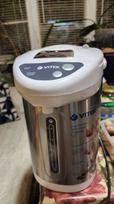 Продам термопот в отличном состоянии