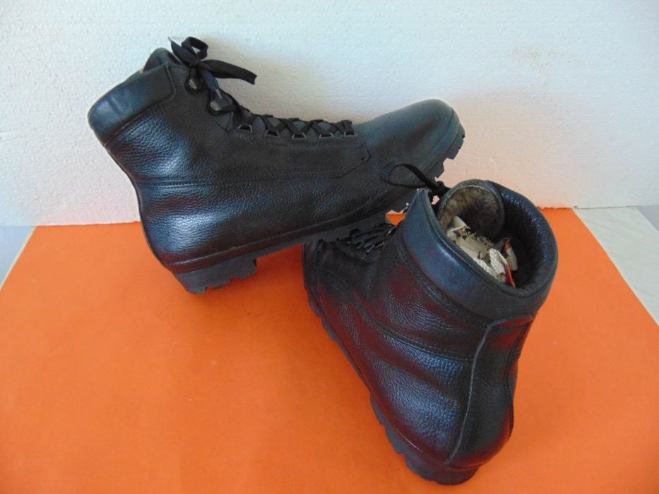 Lowa номер 46 Оригинални ловни обувки