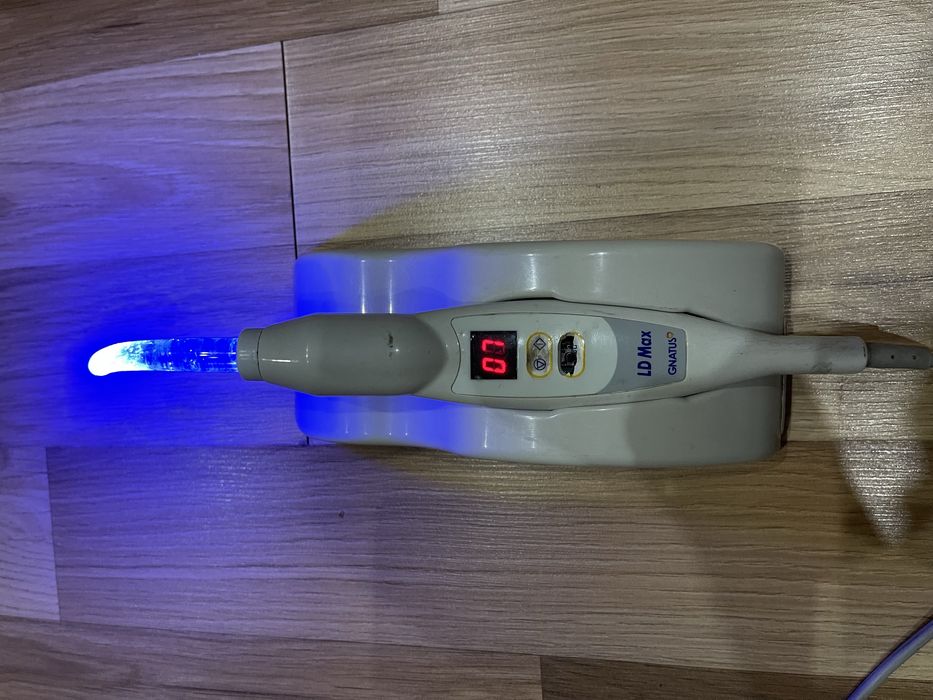 Продается фотополимерная лампа для световых пломб