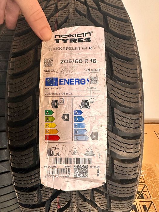 Зимние шины Nokian Hakkapeliitta R3 205/60 R16 96R XL