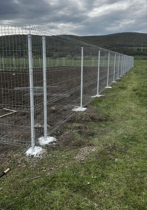 Meșter la garduri cu experiență în domeniul de peste 15 ani în constru