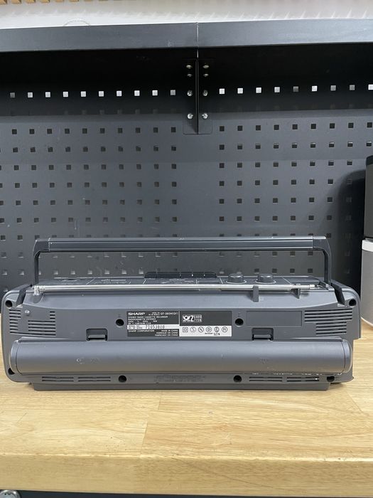 Boombox radio casetofon sharp qt 260 functional