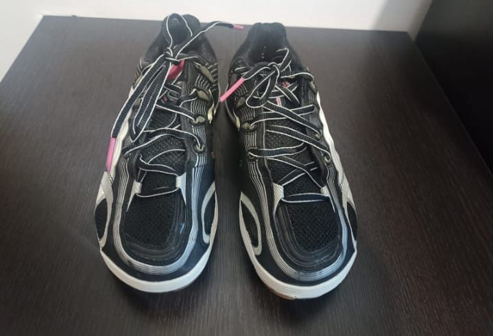 Adidasi Puma, marimea 37