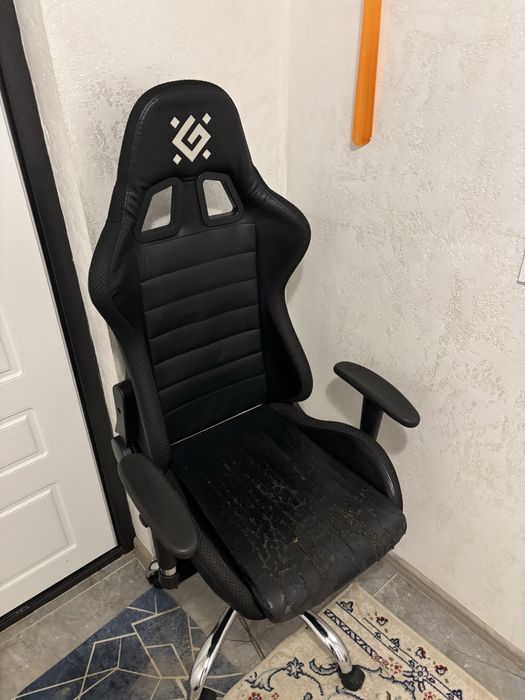 Игровое кресло для компьютера