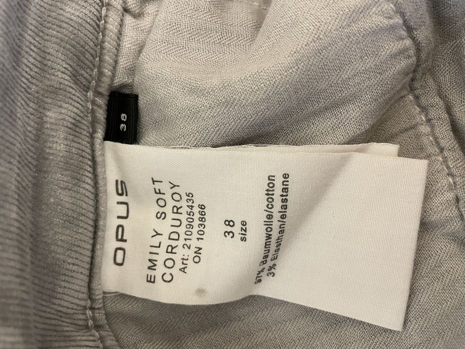 Pantaloni raiati Opus 36