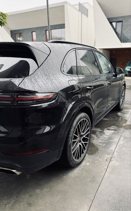 Porsche  Cayenne 2019