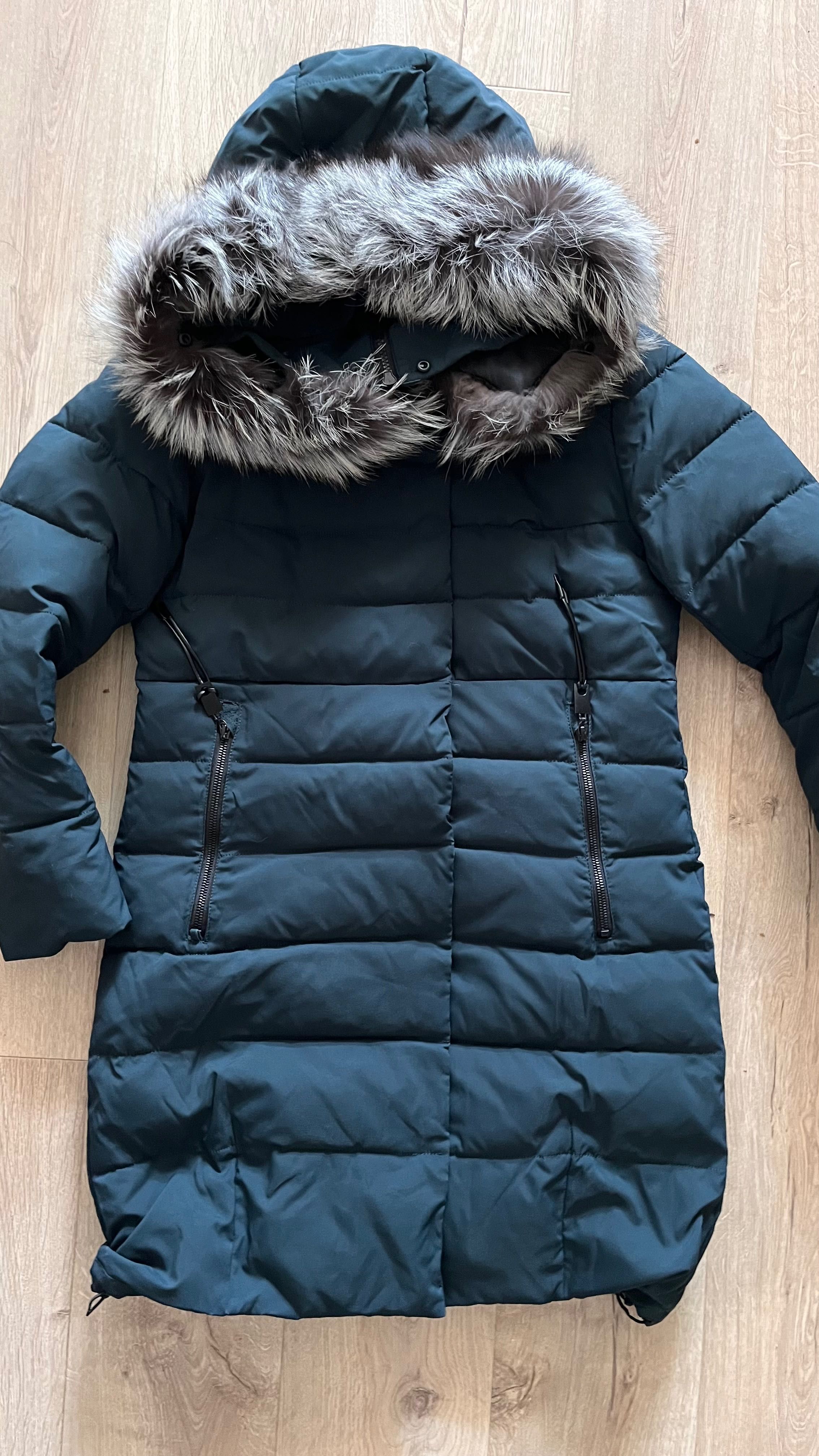 Зимняя куртка 44-46 размер