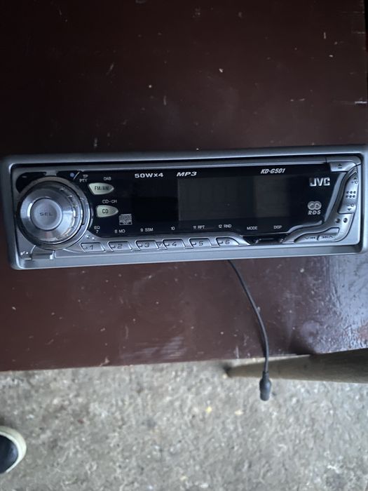 Vand cd player JVC stare  noau