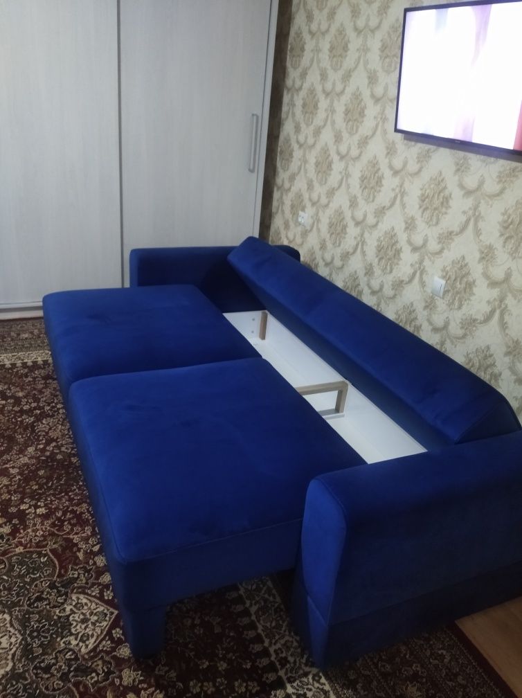 Диван кровать для гостинной