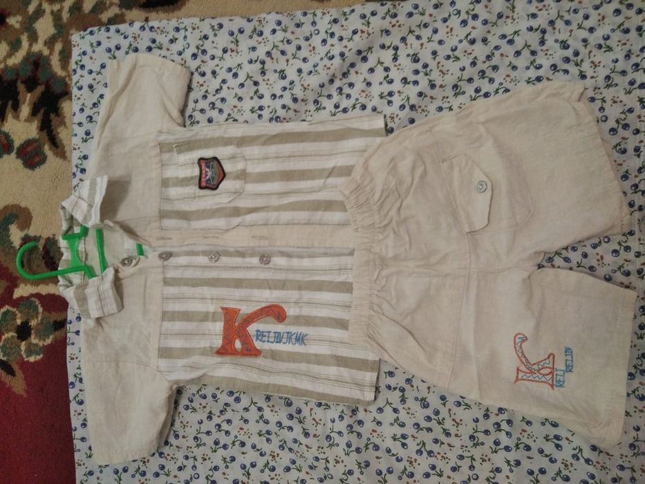 Продам детские вещи