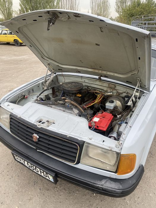 gaz 3129 srocna sotiladi