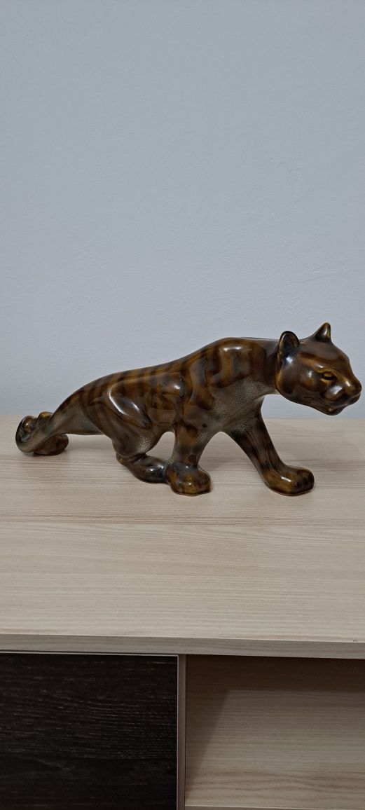 Bibelou Leopard vechi din ceramica