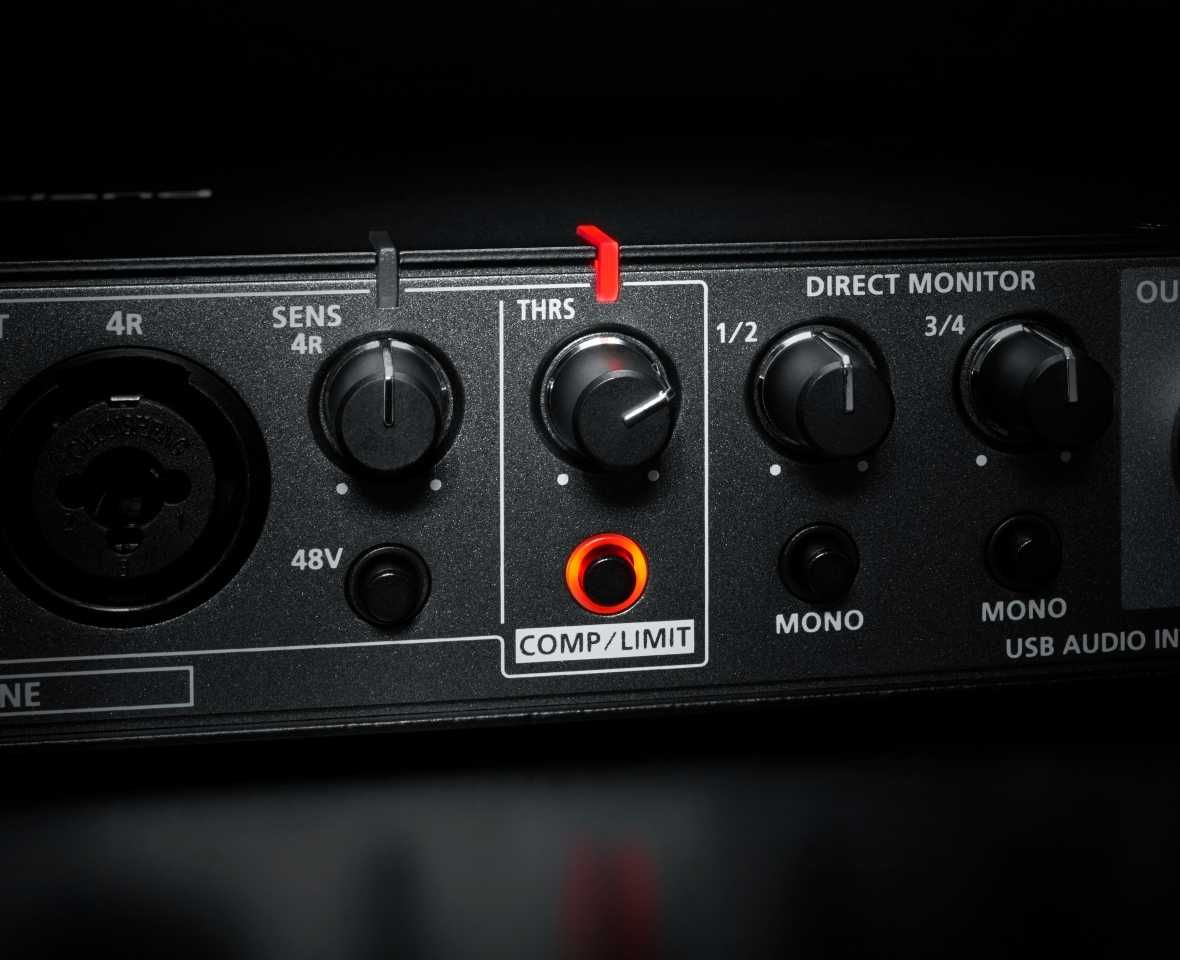 Placa sunet usb ROLAND Rubix 44 - noua. LA CUTIE - garantie . IOS Ipad