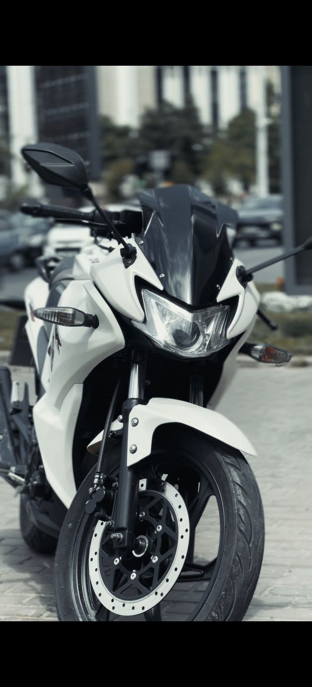 Lifan kpr 200  продаю по низу рынка