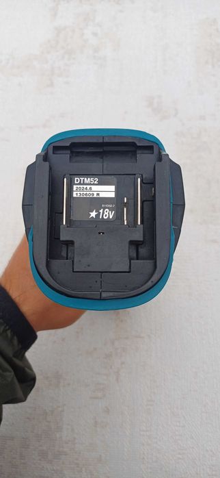 Multicutter Makita DTM52