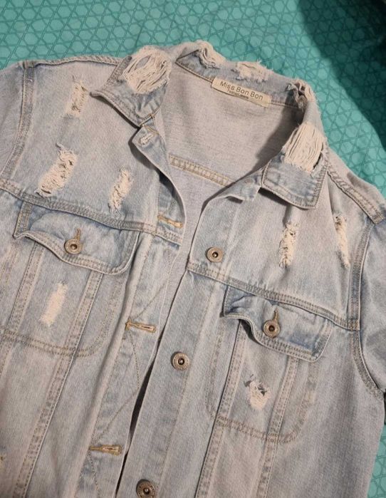 Geaca din denim oversized
