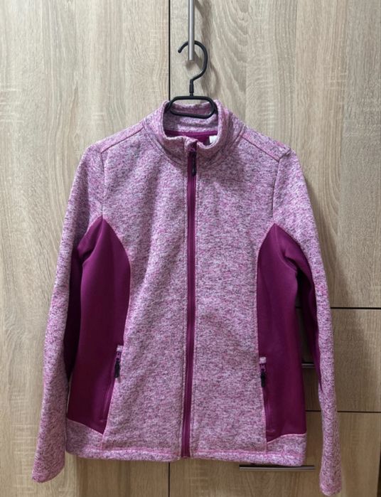 Hanorac cu damă este buna