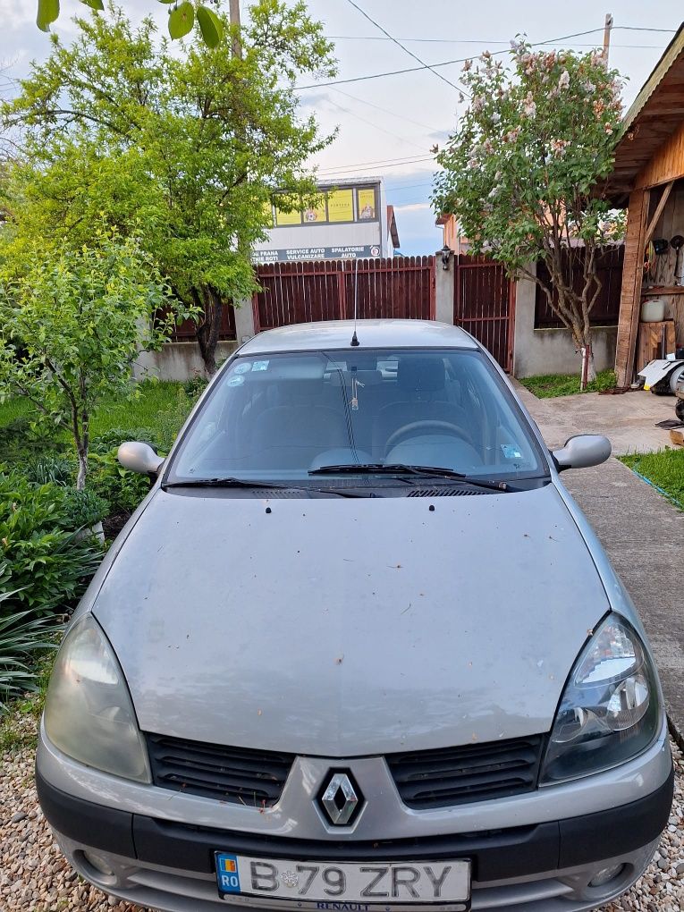 Renault clio motorina