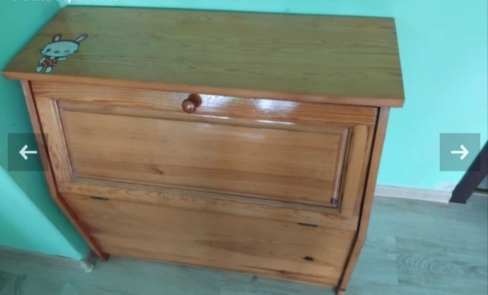 Ракла за дрехи  от дърво