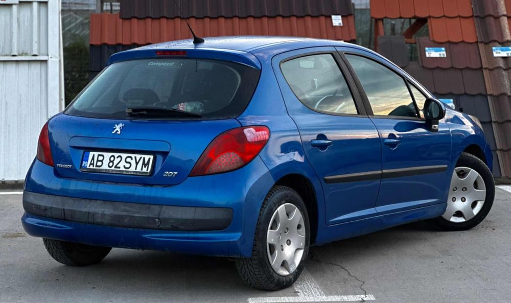 Se Vinde Peugeot 207 2.4 HDi An-2009/km 217000/ Foarte întreținut !