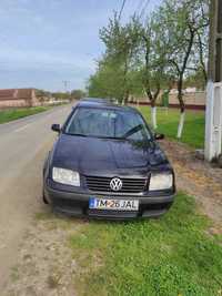 Vând Volkswagen Bora