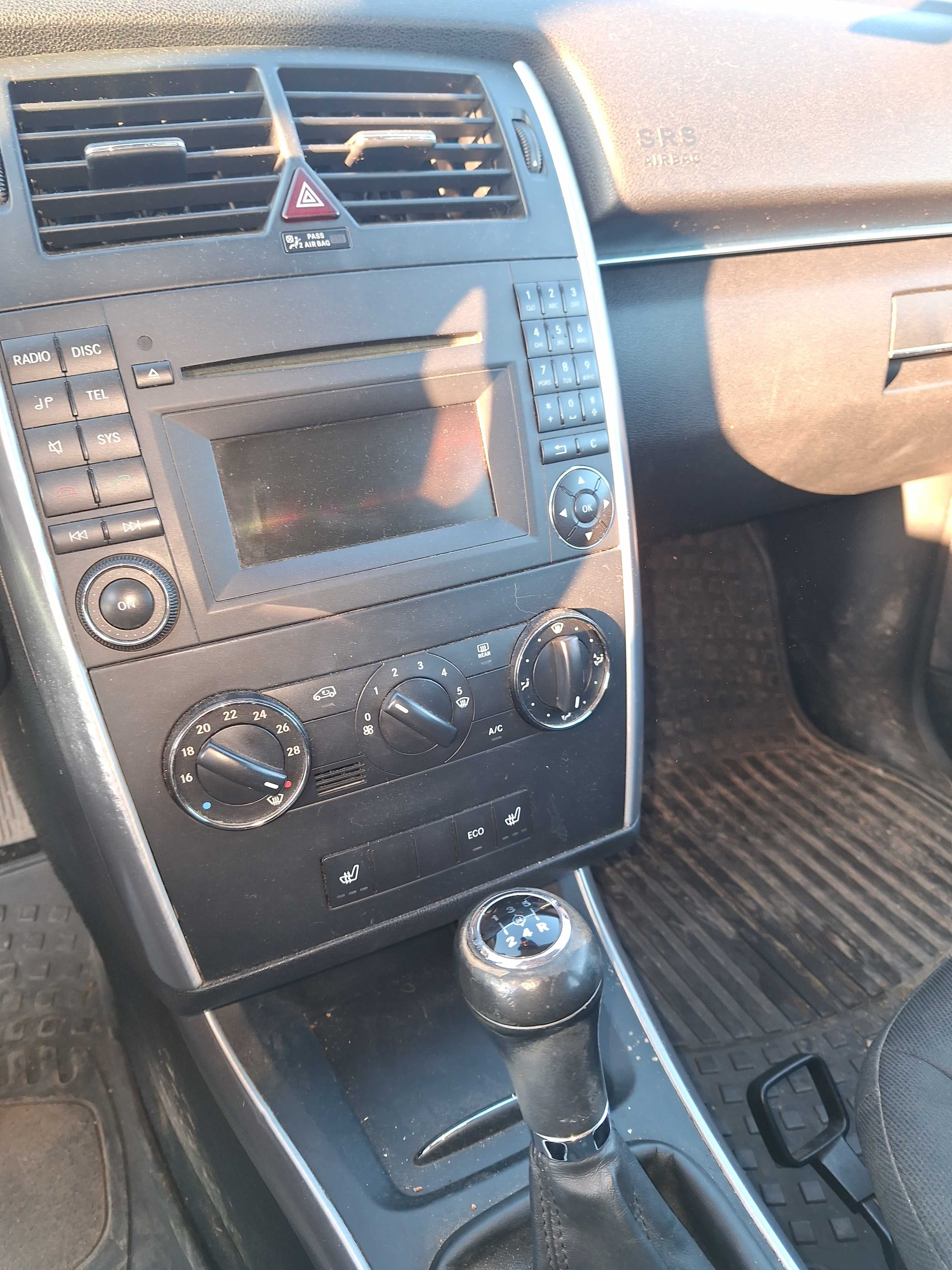 Mercedes B150 бензин година на производство 2008 г